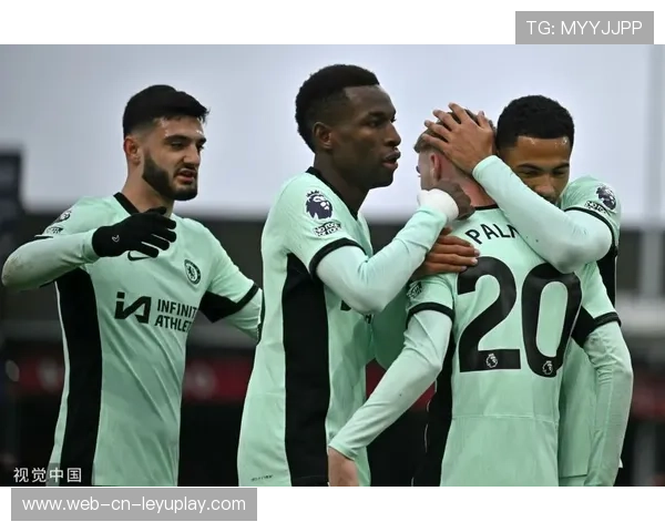 切尔西帕尔默巧妙横拉步点推射再度证明能力