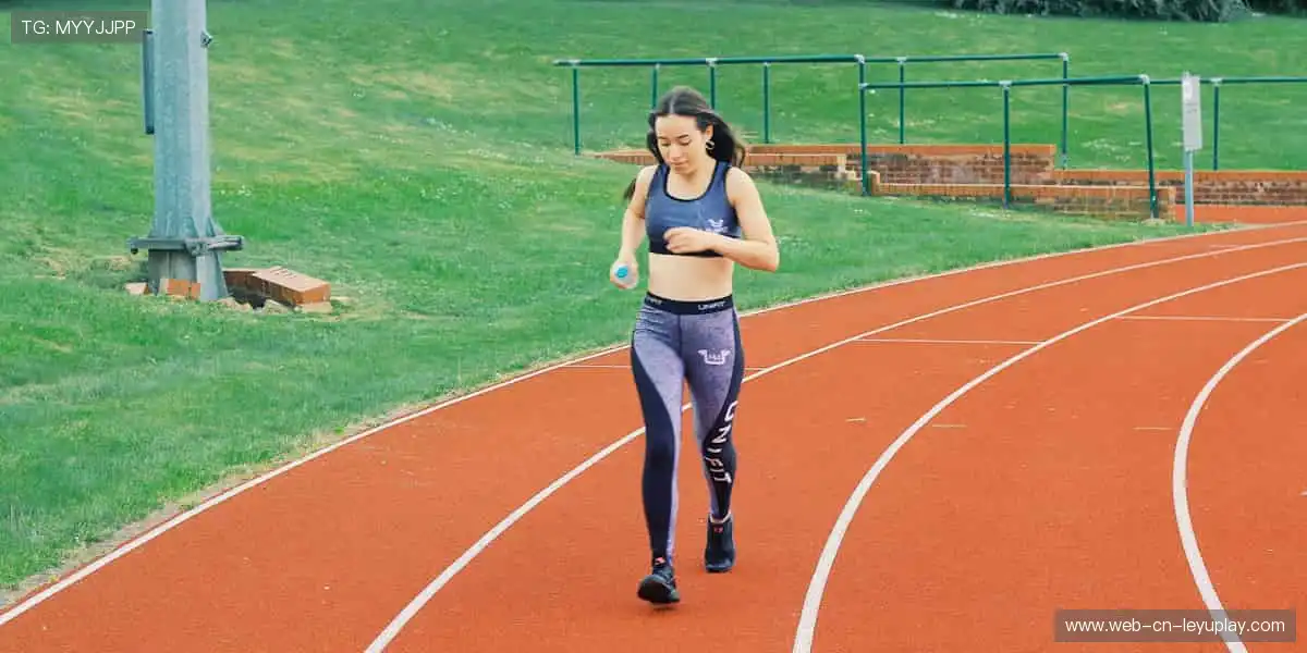 锁定直播间，不错过每一个绝杀瞬间！🎯📺